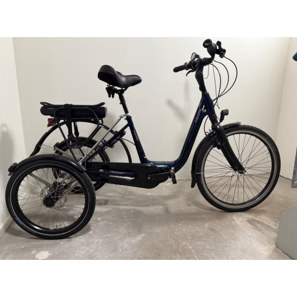Gazelle Low Entry EBIKE + Towrby Deep Blue Metallic Lage instap 2021